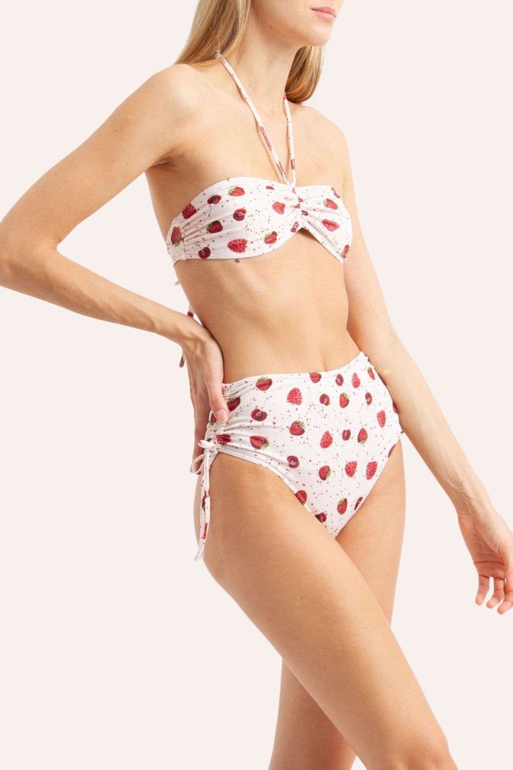 Biquíni Hot Pant Laço Wild Berries